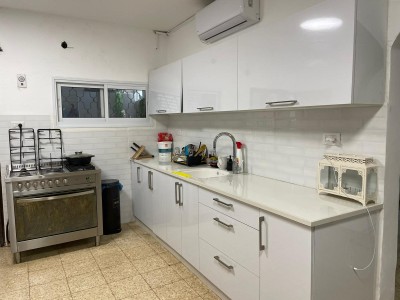 דירת 4 חדרים 120 מ"ר בישראל גורי | קרית שלום | תל אביב-2