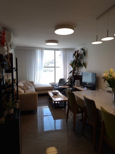 למכירה דירה 3 חד בלבונטין נתניה