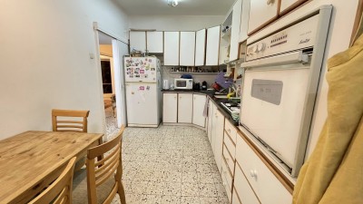 דירת 3 חדרים 80 מ"ר באנטוקולסקי | קרקע | ת"א