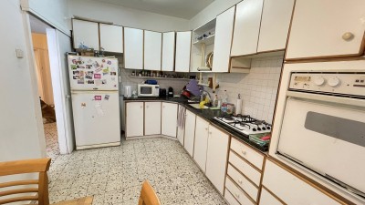 דירת 3 חדרים 80 מ"ר באנטוקולסקי | קרקע | ת"א