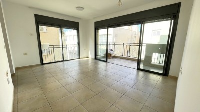 דירת 3 חדרים 90 מ"ר בסוקולוב | מעלית וחנייה | תל אביב-9