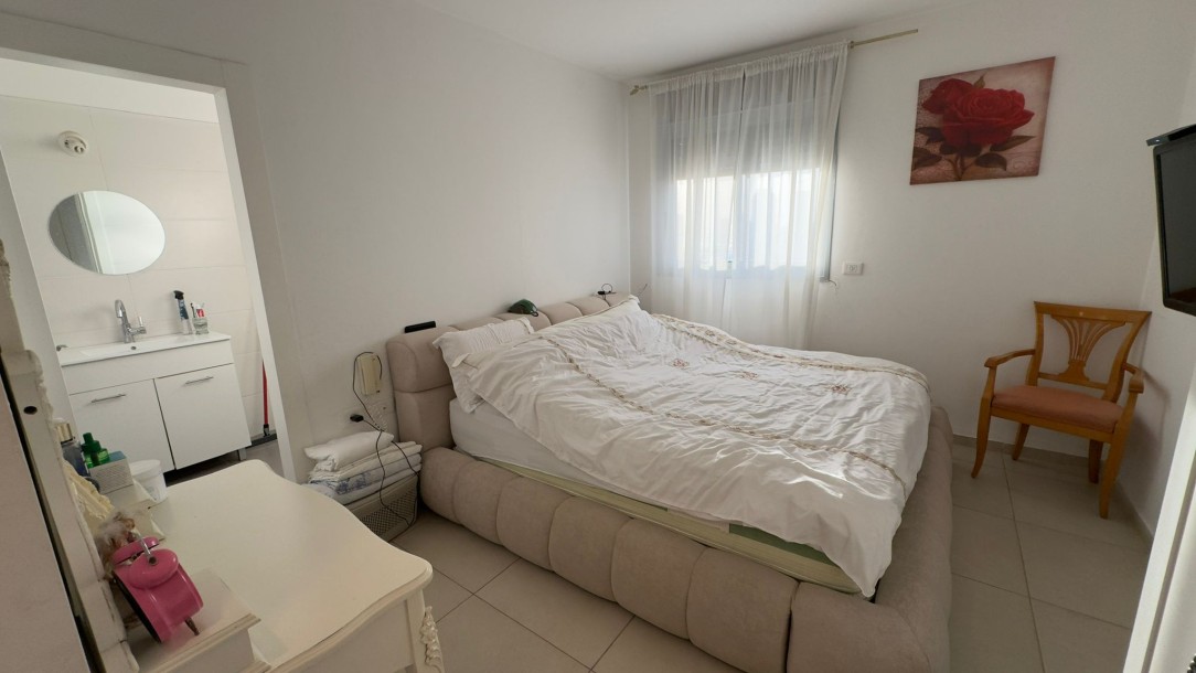 דירת 4 חדרים 120 מ"ר בהקליר | מיוחדת | נתניה-6