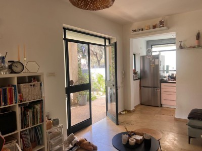 למכירה דירה 2 חד בשדרות בן גוריון תל אביב-יפו