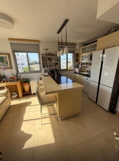 להשכרה דירה 3 חד בטיומקין תל אביב-יפו