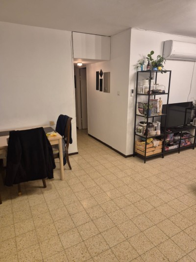 לא אקטואלי דירה 3 חד באברהם שלונסקי נתניה