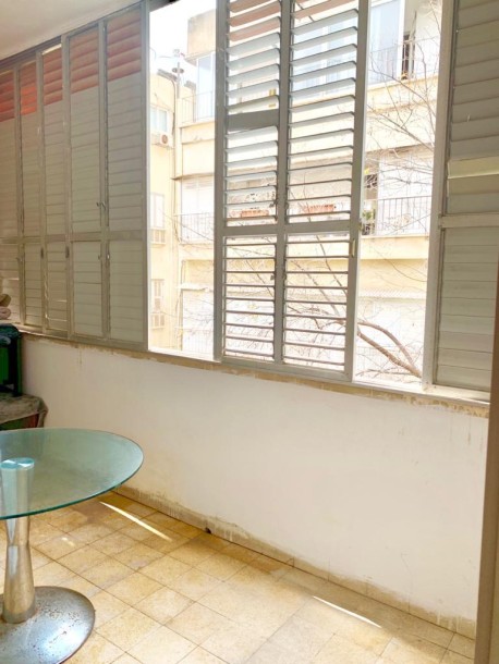 להשכרה מתווך !! רחוב: הירשינברג-2