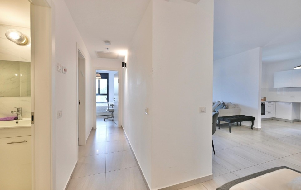 למכירה מתווך !!!  במגדל יוקרתי ברמת גן!-10