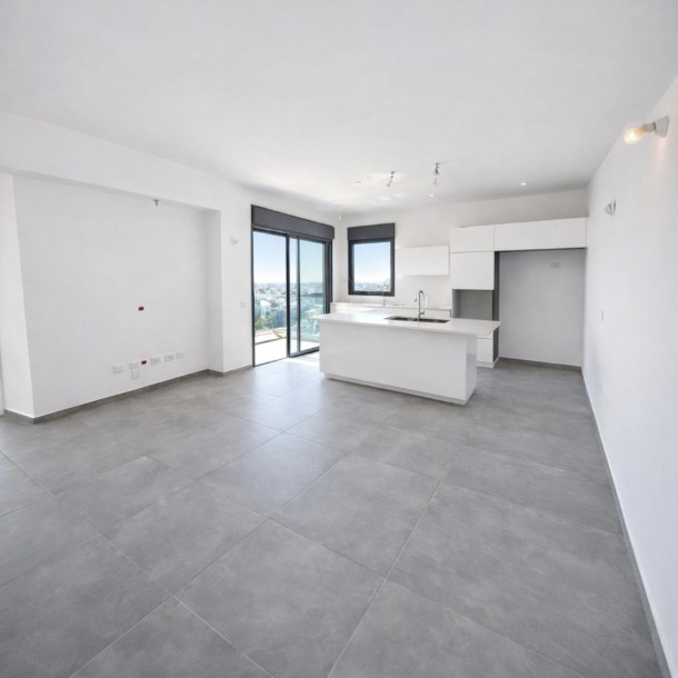 להשכרה מתווך !! רחוב: שתולים.-4