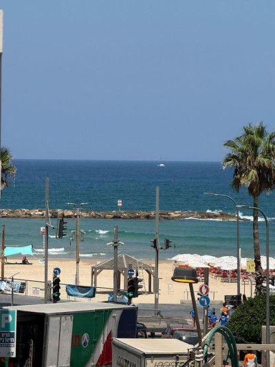 להשכרה דירה 3 חד בהירקון תל אביב-יפו