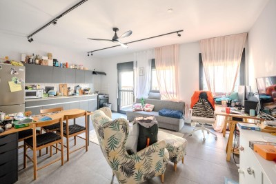 למכירה דירה 2 חד ביסוד המעלה תל אביב-יפו