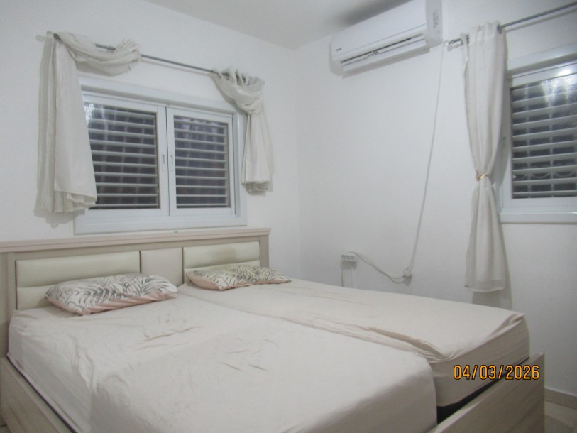 דירת 4 חדרים משופצת עם חניה | מרכז העיר דרום, נתניה-1