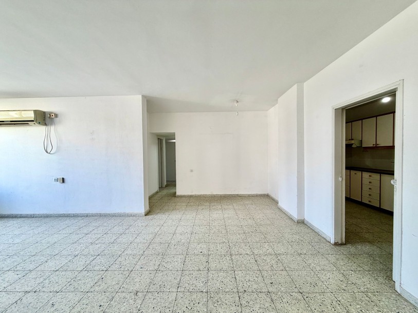 למכירה קו שני לים-4