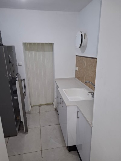 דירת 2 חדרים להשכרה במרכז העיר נתניה | קומת קרקע | כניסה מיידית