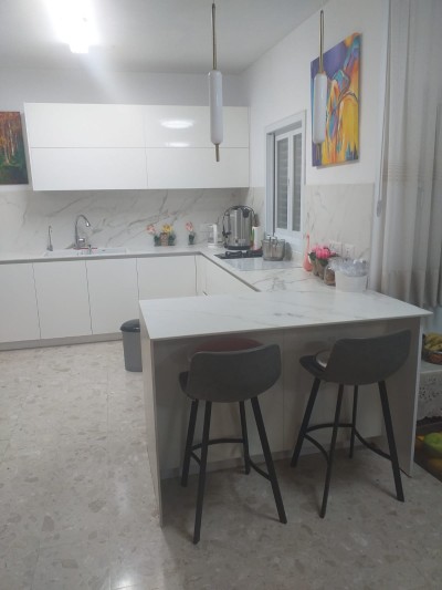 דירת 7 חדרים | 160 מ"ר ביהודה לוי | מרפסת וחניה במרכז נתניה