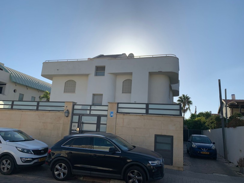 Villa-2
