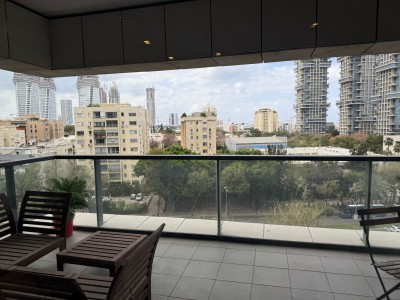 להשכרה !! ברחוב ניסים אלוני