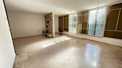 להשכרה ברחוב:  דיזינגוף