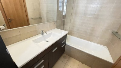 דירת 3 חדרים 90 מ"ר בסוקולוב | מעלית וחנייה | תל אביב