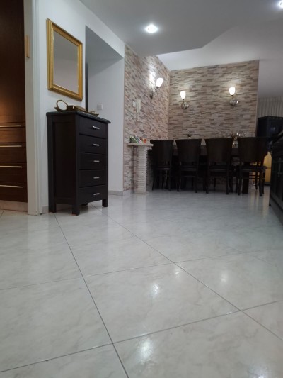 פנטהאוז 5 חדרים 171 מ"ר בפתח תקווה | מרפסת סוכה | נתניה