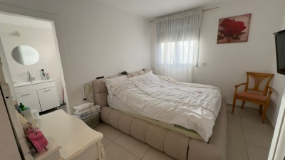 דירת 4 חדרים 120 מ"ר בהקליר | מיוחדת | נתניה-6