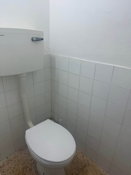 למכירה !! בעיר נתניה-8