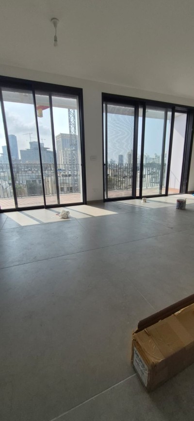 ברחוב זכרון יעקב