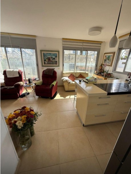 להשכרה מתווך !! רחוב:  רחוב טיומקין-5