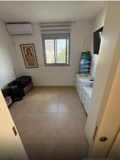 להשכרה מתווך !! רחוב:  רחוב טיומקין-8