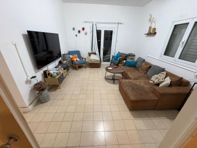 להשכרה מתווך !! רחוב אליהו בחור-4