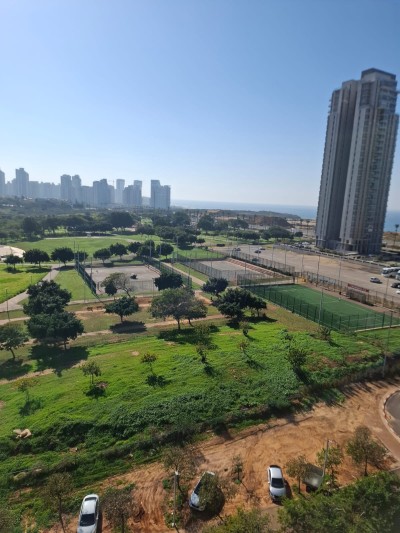 דירת 5 חדרים בדוד רזניק | קרוב לים | נתניה-1