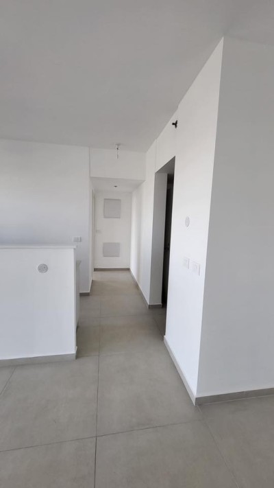 להשכרה מתווך !! לה גארדיה תל אביב | גינדי אחזקות-1