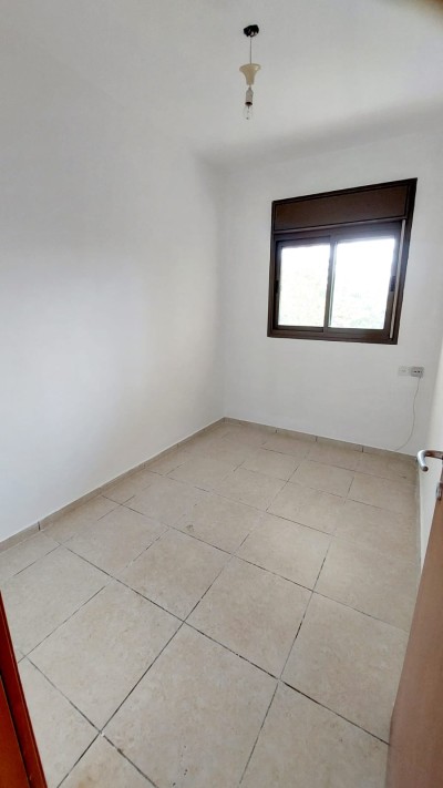 דירת 4.5 חדרים להשכרה 110 מ"ר | מעלית וחנייה | נתניה