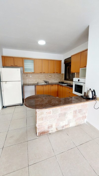 דירת 4.5 חדרים להשכרה 110 מ"ר | מעלית וחנייה | נתניה