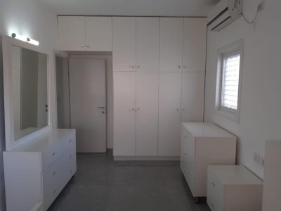 דירת 4 חדרים ביהודה הלוי | משופצת | נתניה