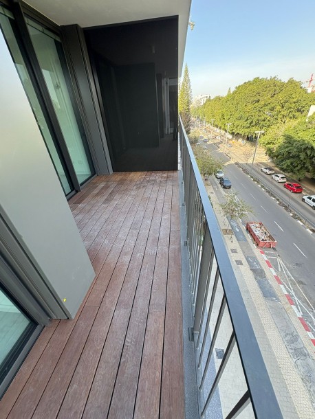 להשכרה מתווך !! ברחוב ויצמן-4