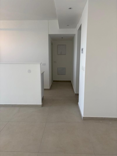 להשכרה מתווך !! רחוב: לה גארדיה