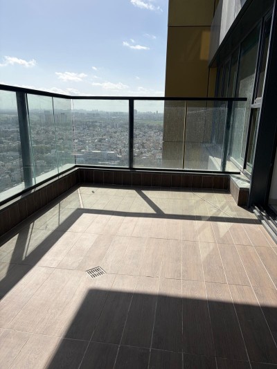 להשכרה מתווך !! רחוב: לה גארדיה