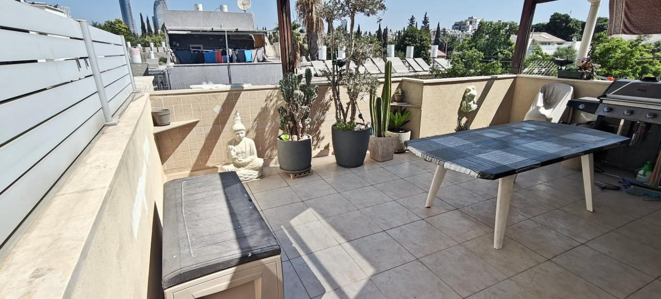 למכירה מתווך !! רחוב: דם המכבים-5