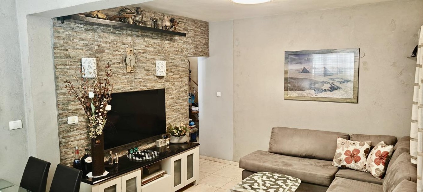 למכירה מתווך !! רחוב: דם המכבים-9