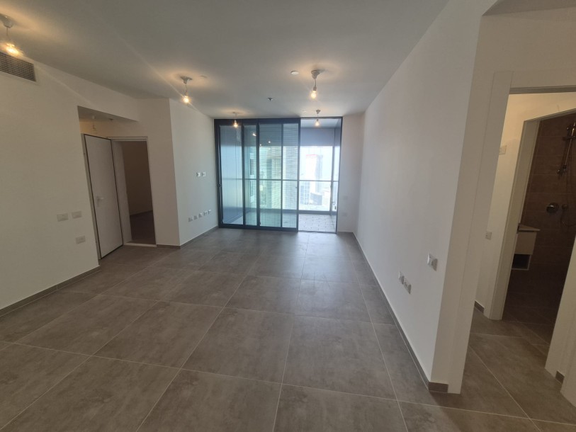 להשכרה מתוך !!! רחוב תוצרת אארץ-4