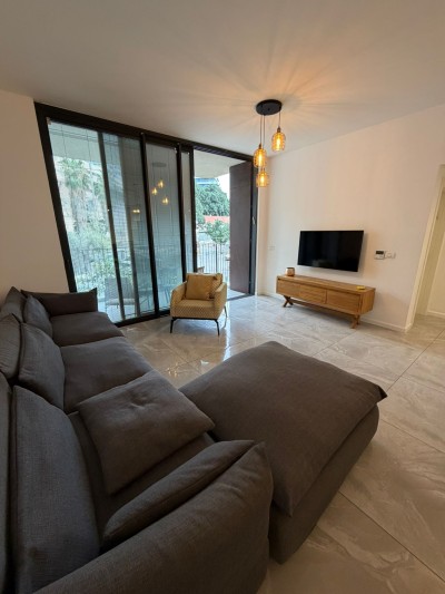 להשכרה דירה 3 חד בגרוזנברג תל אביב