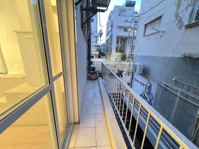 להשכרה דירה 1 חד בבן יהודה תל אביב