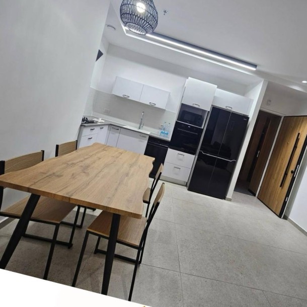 להשכרה מתוך !! רחוב תוצרת  אארץ.-1