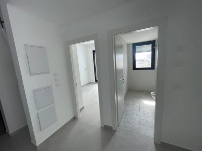 להשכרה מתווך !! רחוב: בכובשים אלנבי