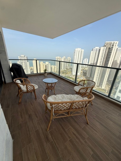 דירת 5 חדרים להשכרה בנוף הטיילת נתניה – קומה גבוהה עם נוף לים-6