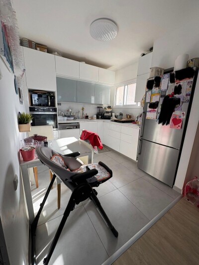 למכירה דירה 4 חד באיכילוב נתניה