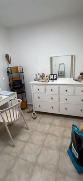 להשכרה מתיווך ! רחוב בן יהודה.-5