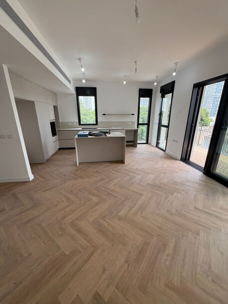 להשכרה מתיווך ! בלואי מרשל-16