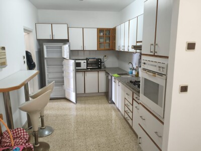 להשכרה דירה 4 חד באליעזר בן יהודה נתניה