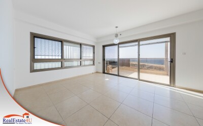 למכירה דירה 5 חד באהוד מנור 8 נתניה